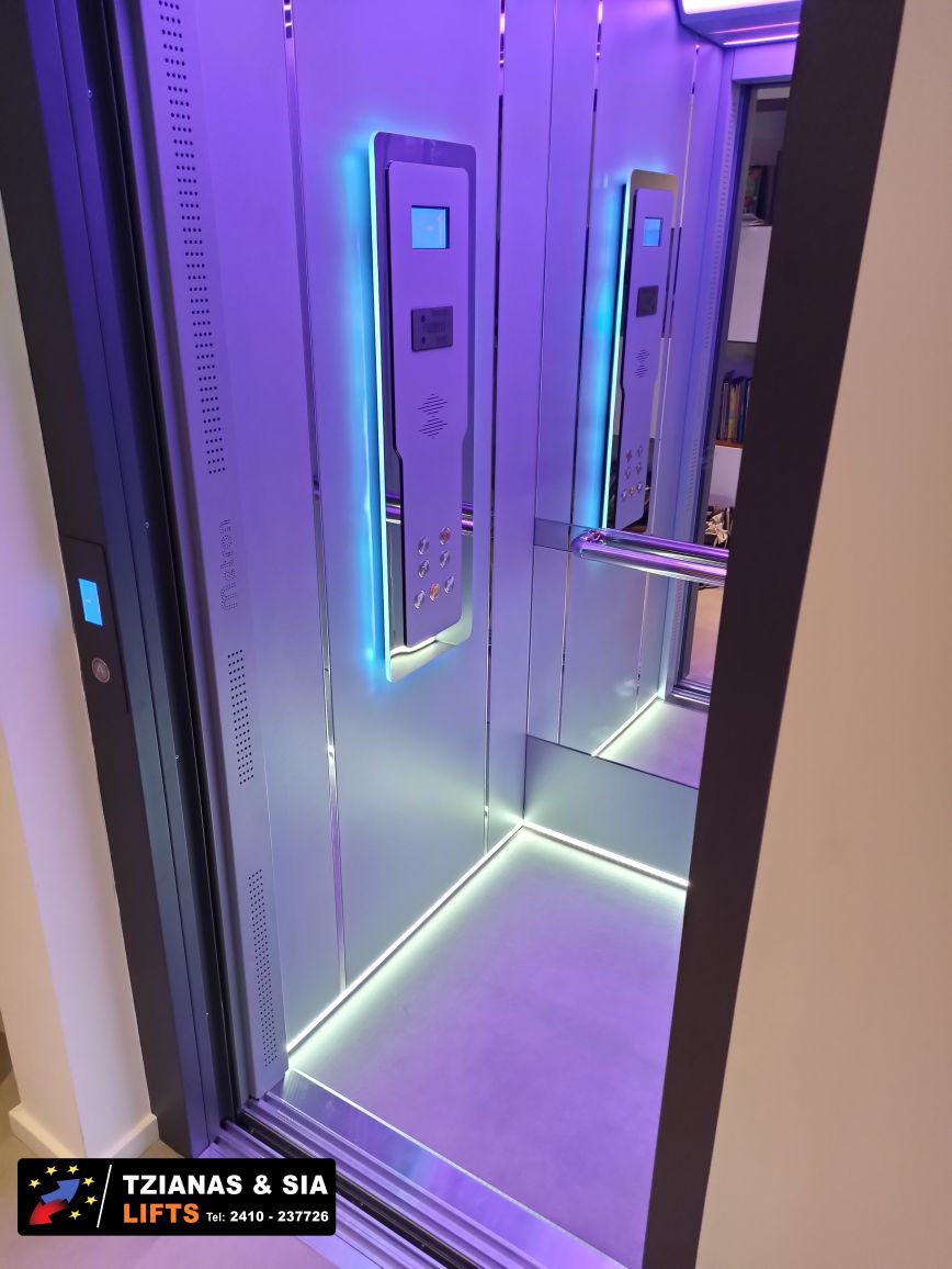 θάλαμος ανελκυστήρα