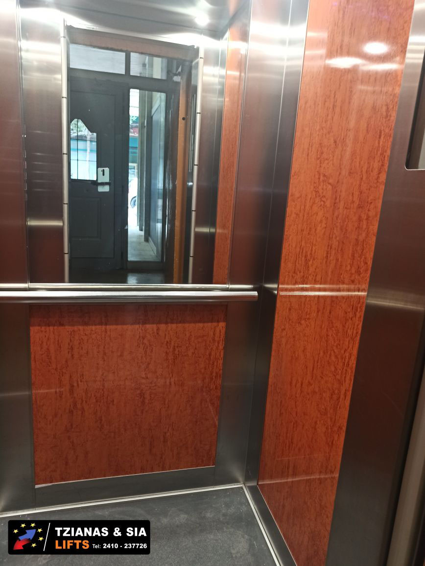 θάλαμος ανελκυστήρα